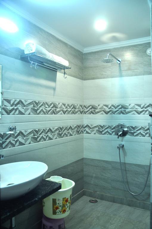 Sgt Plaza 3* Varanasi